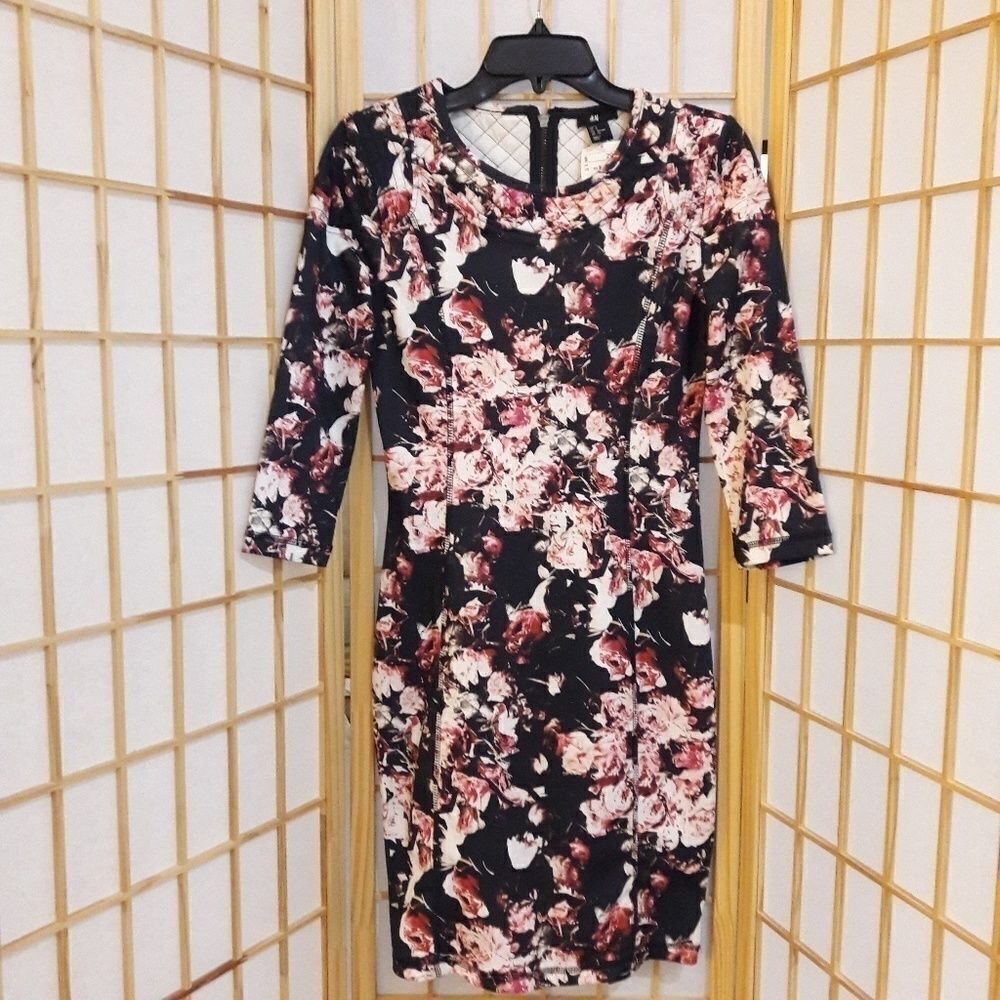 NWT H&M Floral Stretch Zip Closure Bodycon  Dress